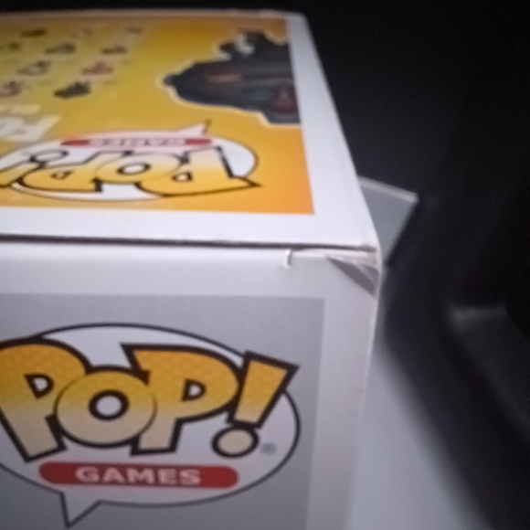 Funko Pop! Games Fortnite 426 Black Knight - Picture 6 of 8